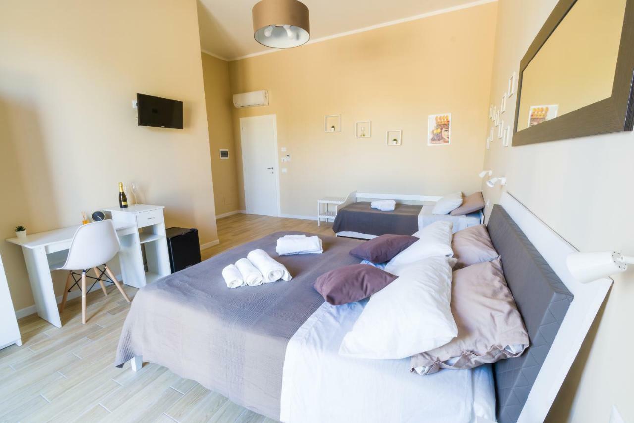 トラーパニ Stabile Hospitality Bed & Breakfast エクステリア 写真