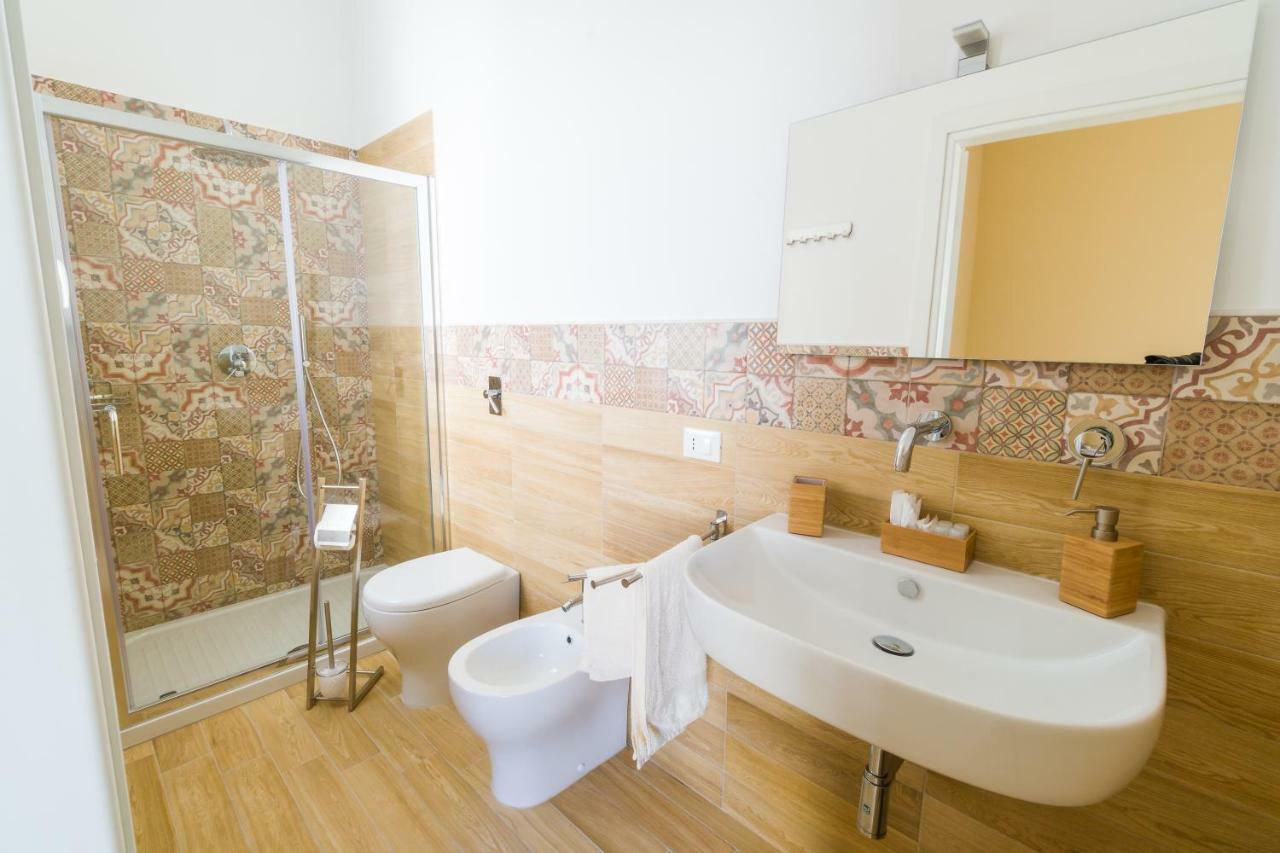 トラーパニ Stabile Hospitality Bed & Breakfast エクステリア 写真