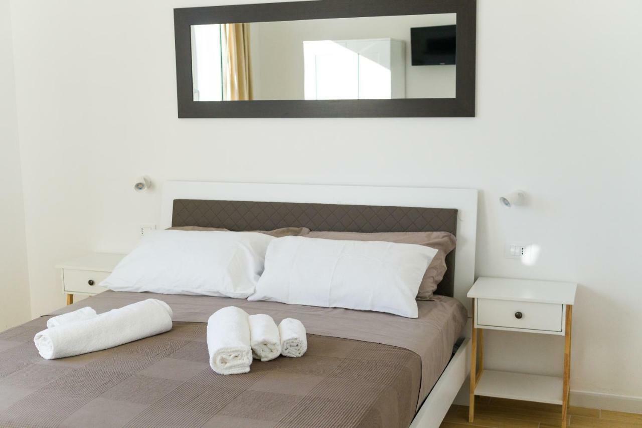 トラーパニ Stabile Hospitality Bed & Breakfast エクステリア 写真