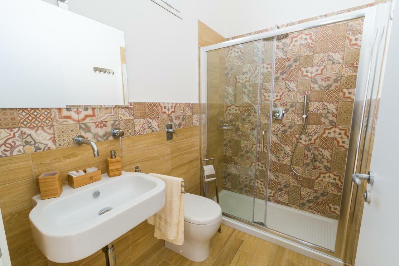 トラーパニ Stabile Hospitality Bed & Breakfast エクステリア 写真