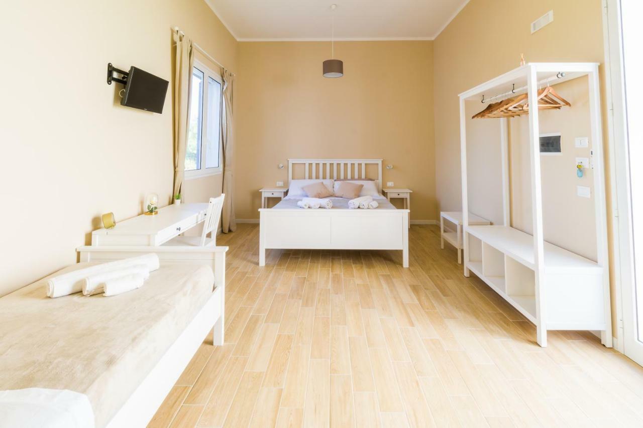 トラーパニ Stabile Hospitality Bed & Breakfast エクステリア 写真