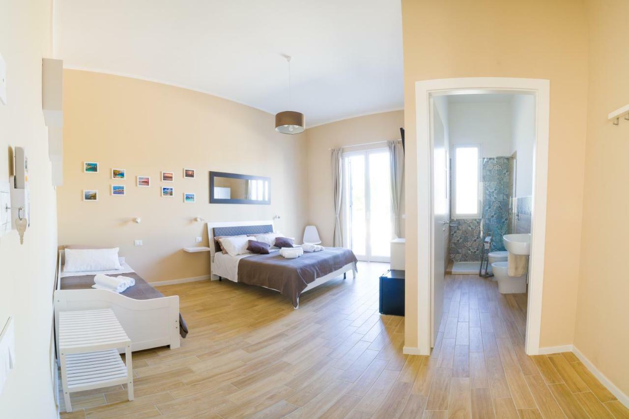 トラーパニ Stabile Hospitality Bed & Breakfast エクステリア 写真