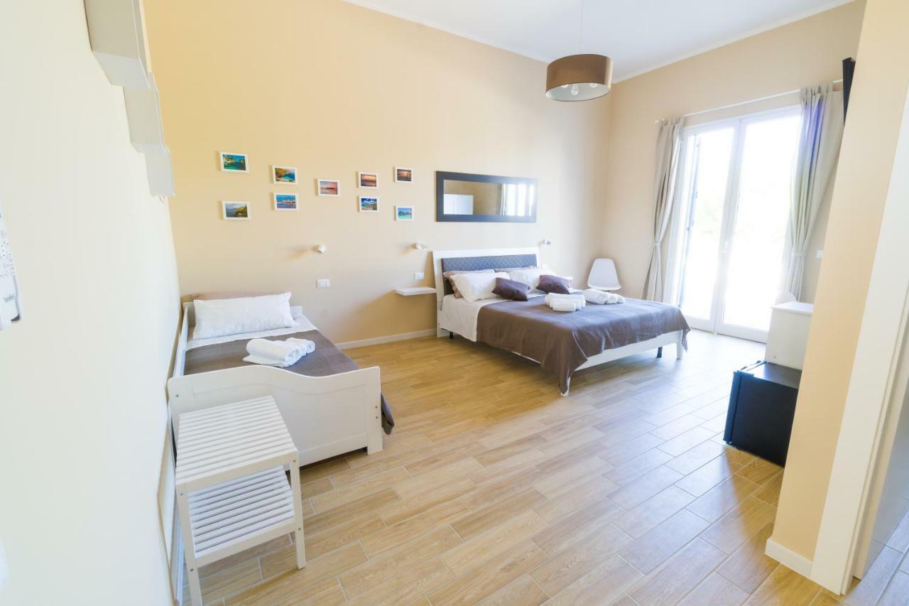 トラーパニ Stabile Hospitality Bed & Breakfast エクステリア 写真