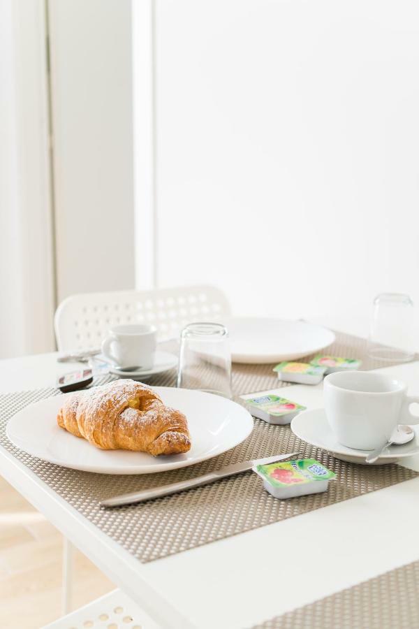 トラーパニ Stabile Hospitality Bed & Breakfast エクステリア 写真